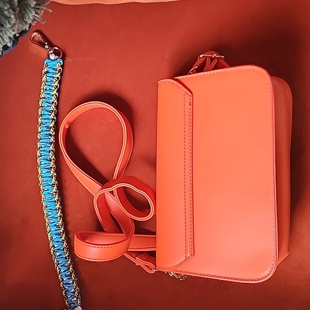 Orange Purse With Double Straps - Picture 3 of 4